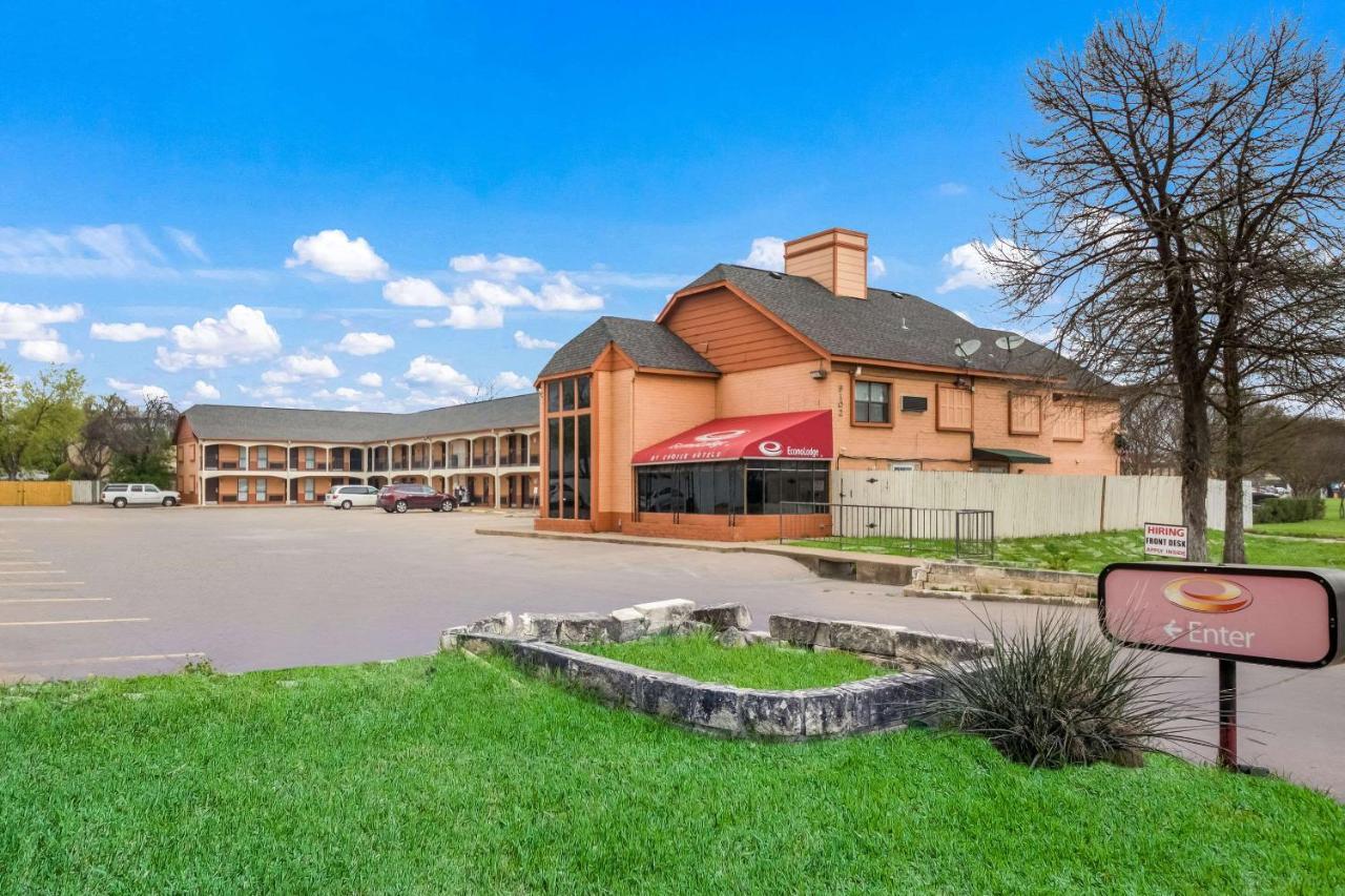 Econo Lodge Near The Domain - The Arboretum Austin Kültér fotó