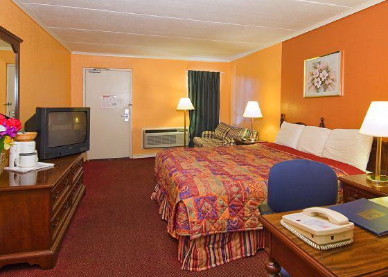 Econo Lodge Near The Domain - The Arboretum Austin Szoba fotó